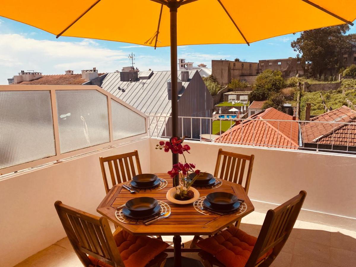 Apartamento Com Patio Na Rua Principal Da Cidade Porto Exterior foto